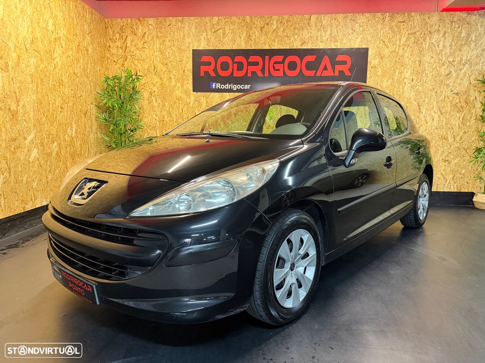Peugeot 207 1.4 16V Active - 28