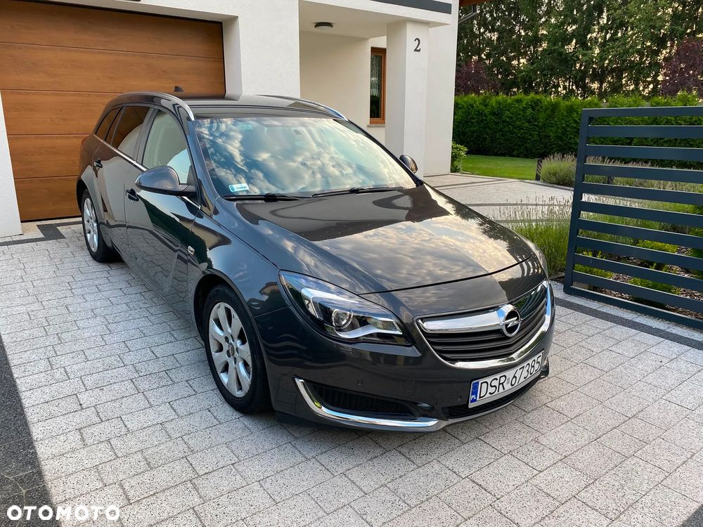 Opel Insignia 2.0 - 16