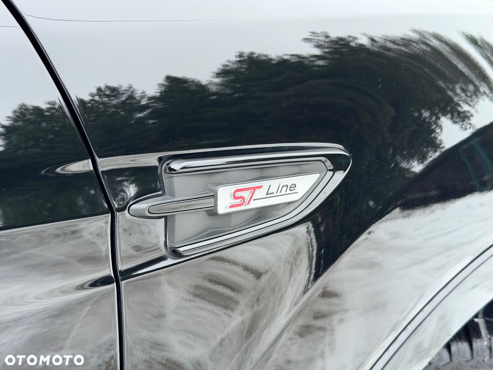 Ford Kuga 1.5 EcoBoost 2x4 ST-Line - 17