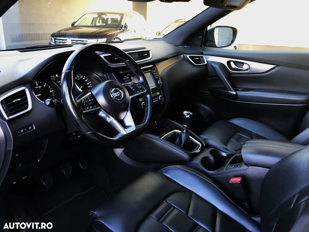 Nissan Qashqai 1.5 DCI TEKNA+ - 9