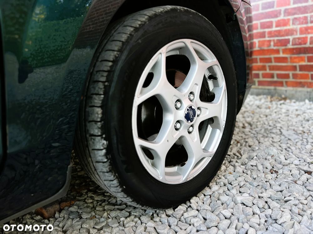Ford Focus 1.8 Trend - 31