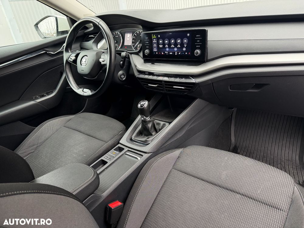 Skoda Octavia 2.0 TDI Style - 4