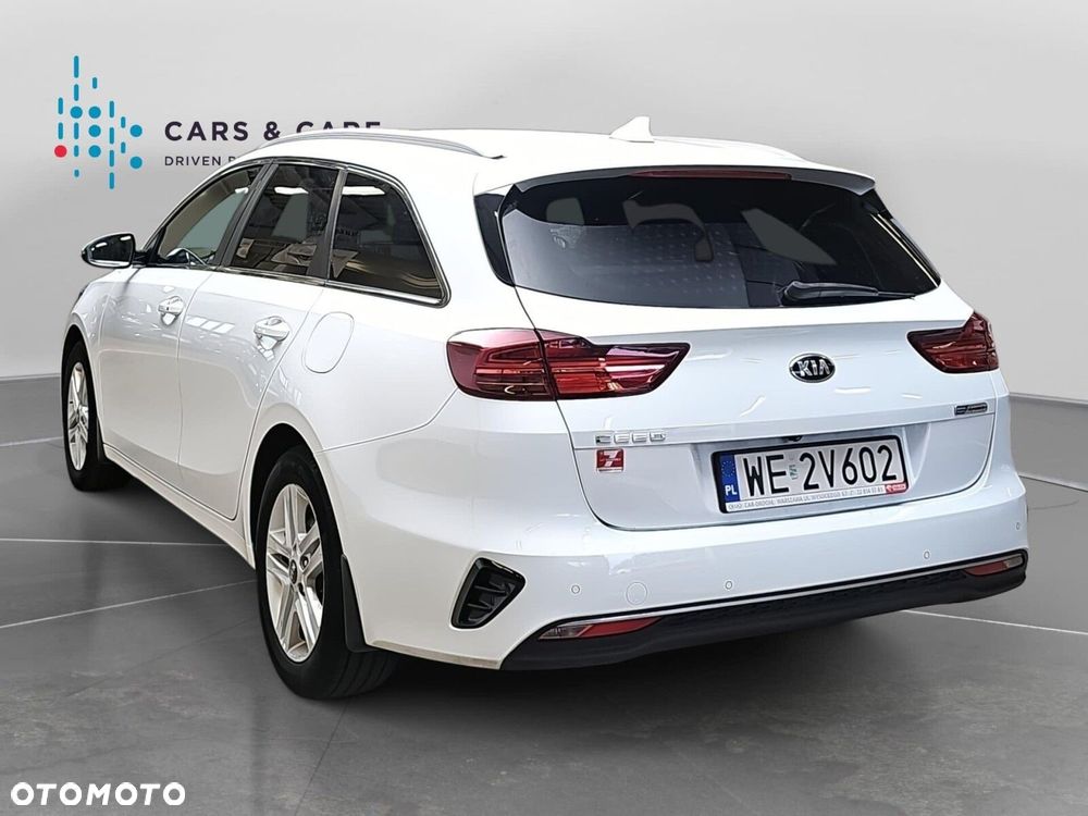 Kia Ceed 1.6 CRDi SCR L - 33