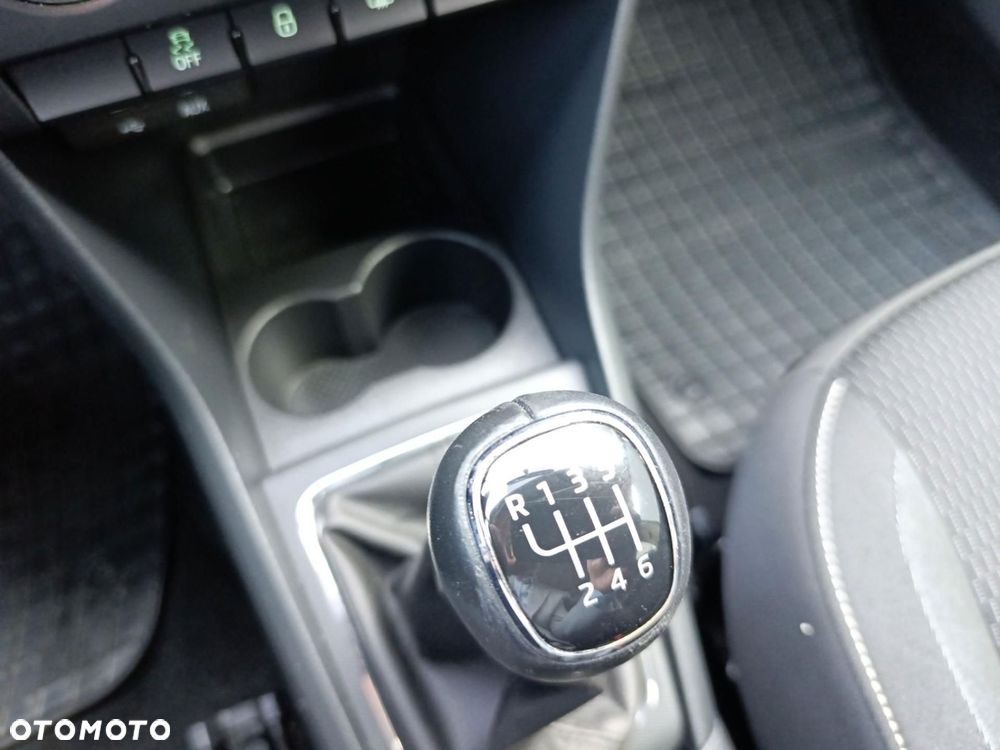 Skoda RAPID - 28