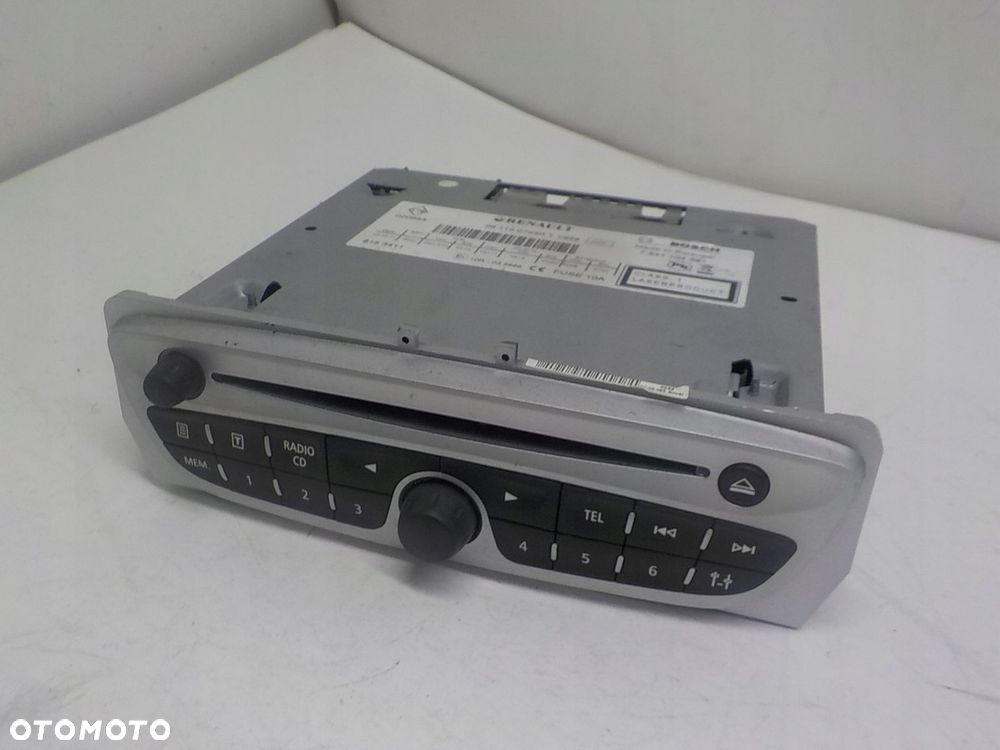 RENAULT MEGANE III RADIO FABRYCZNE KOD 281150743R - 4