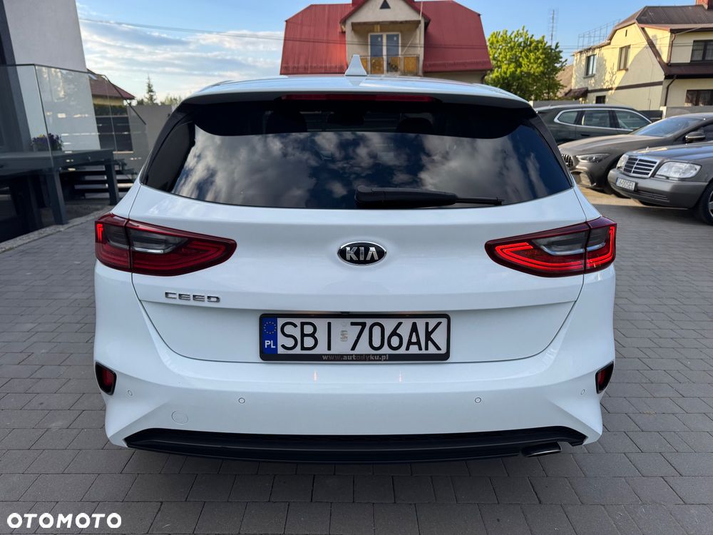 Kia Ceed 1.4 T-GDI L DCT - 12