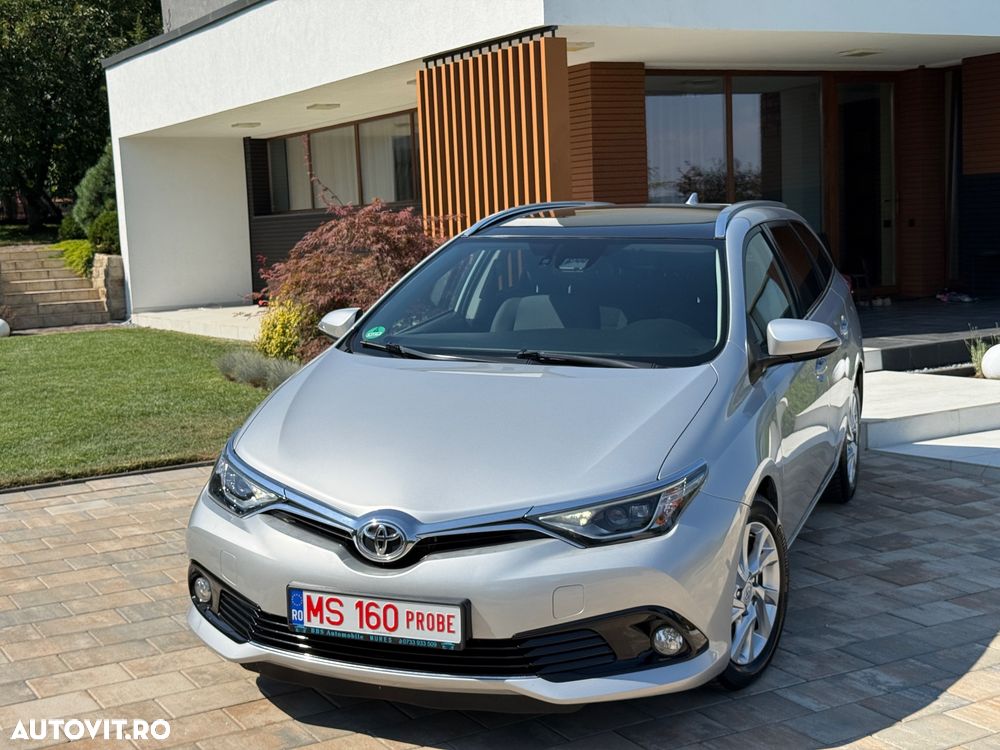 Toyota Auris 1.6 D-4D Edition S+ - 32
