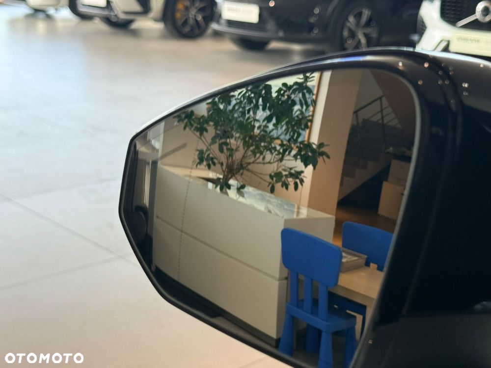 Volvo EX30 - 16