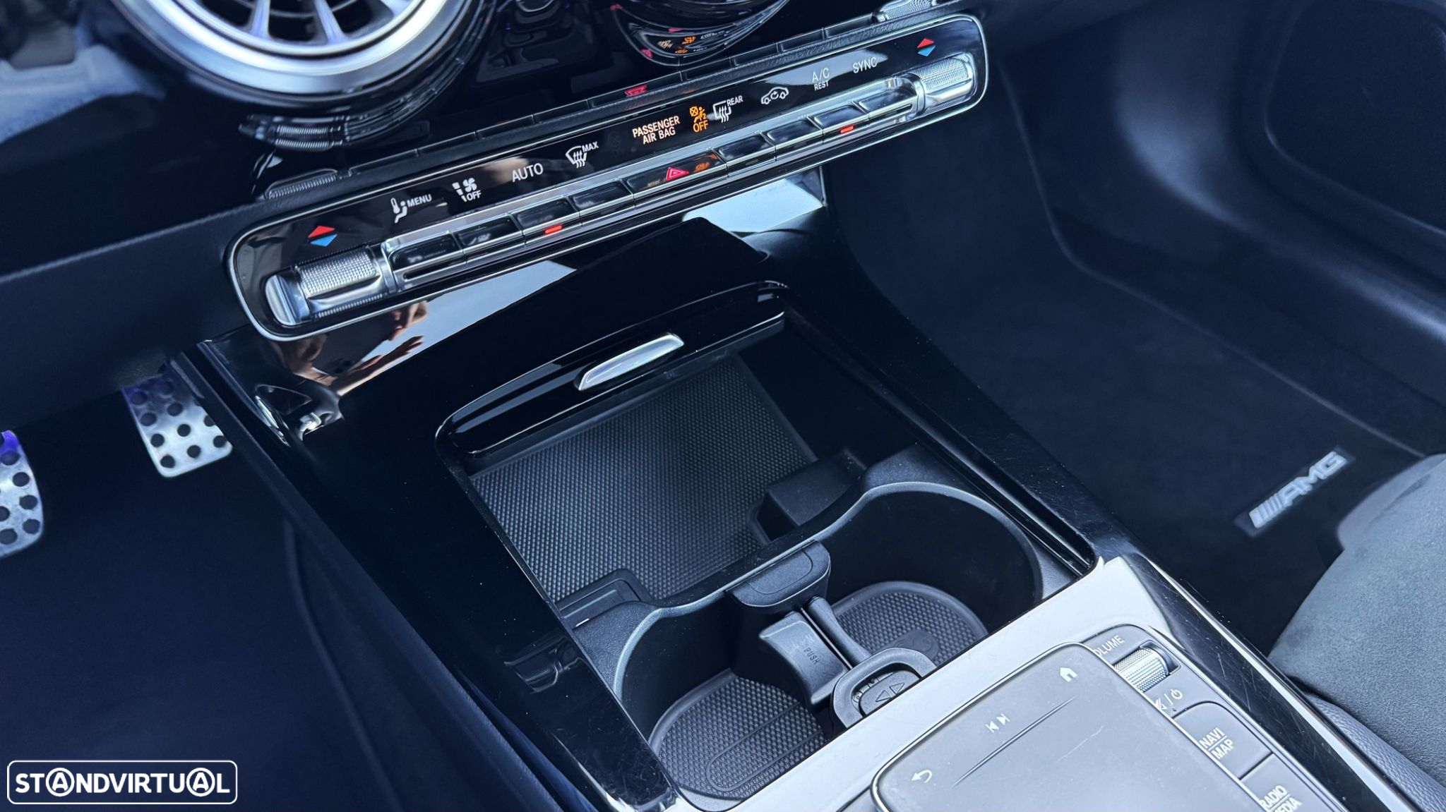 Mercedes-Benz CLA 200 d Shooting Brake 8G-DCT AMG Line - 34