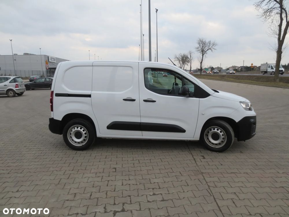 Fiat DOBLO SALON POLSKA ORYGINAŁ MAŁY PRZEBIEG - 4