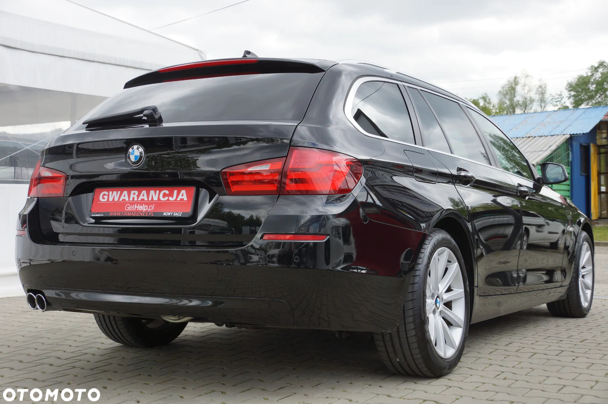 BMW Seria 5 530d xDrive Touring Sport-Aut - 9