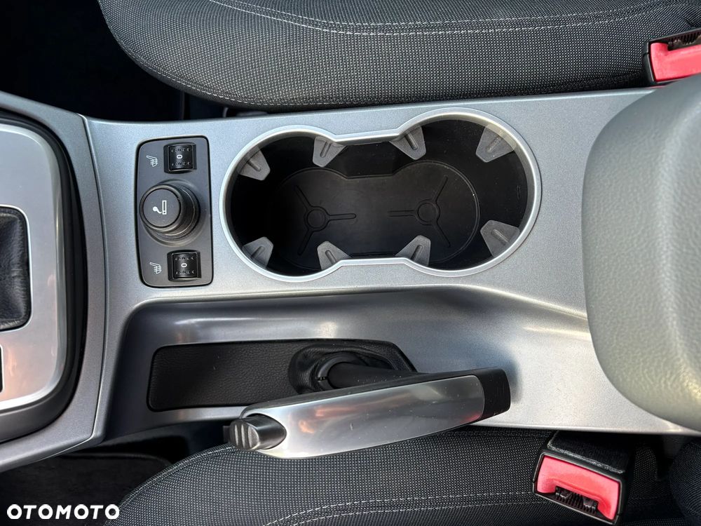 Ford Grand C-MAX 2.0 TDCi Champions Edition - 17