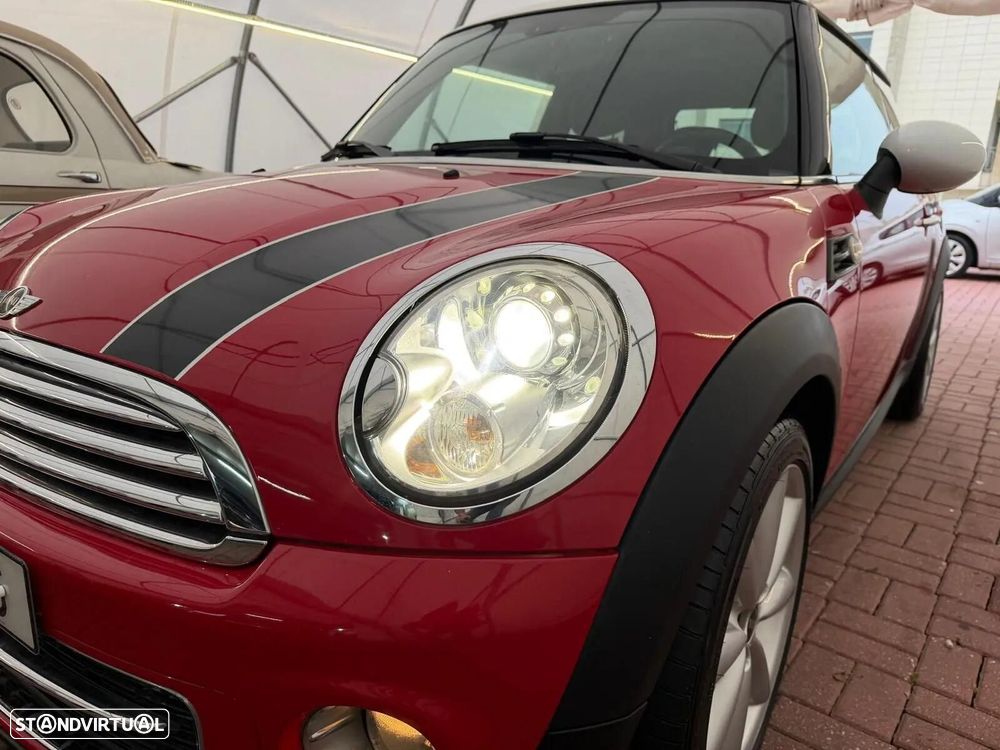 MINI 3 Portas Cooper D - 26