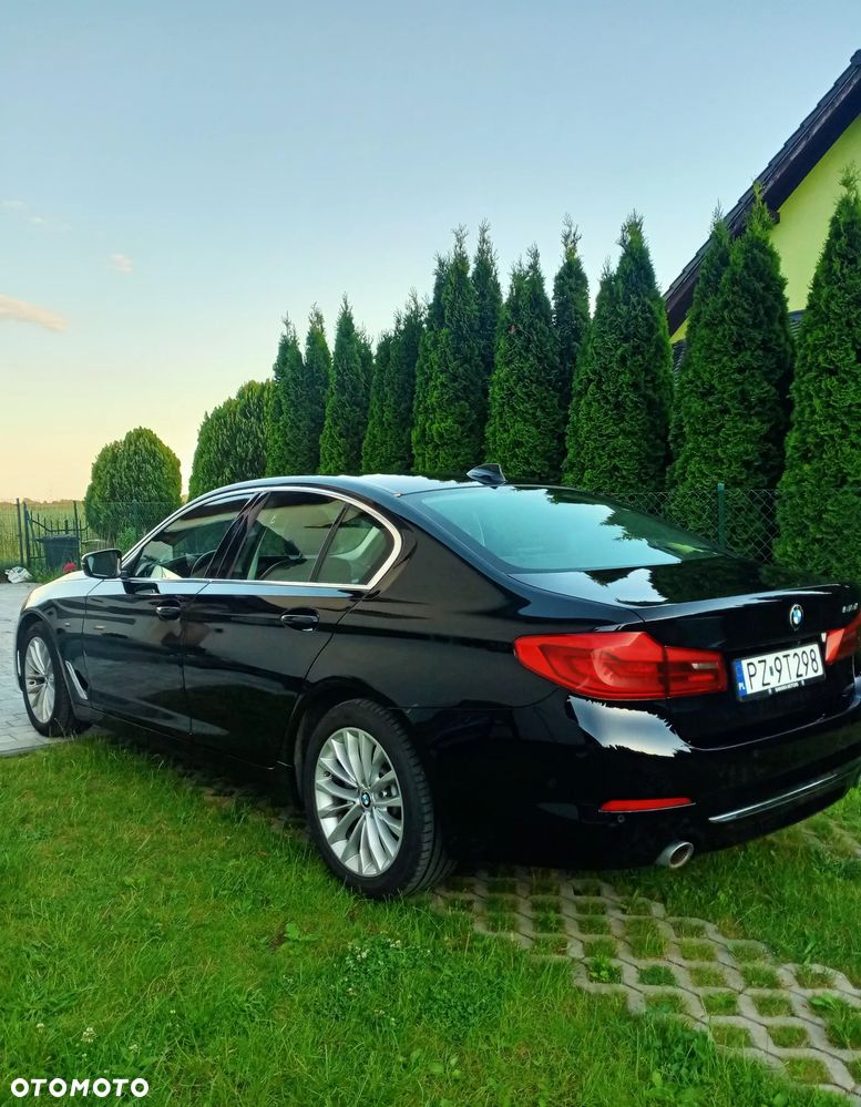 BMW Seria 5 518d Luxury Line - 3
