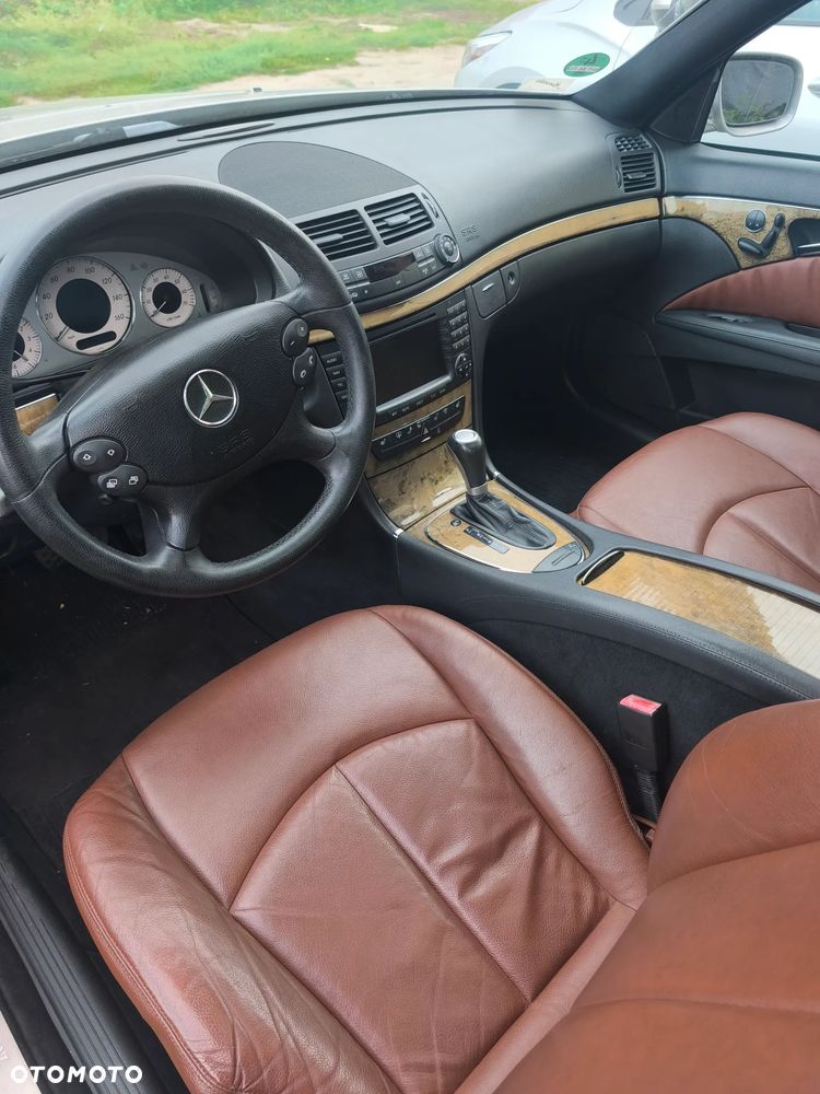 Mercedes-Benz Klasa E 350 4-Matic Avantgarde - 15