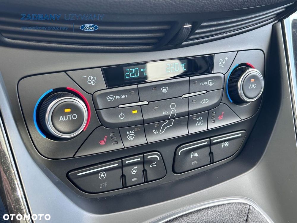 Ford Kuga 1.5 EcoBoost 2x4 ST-Line - 16