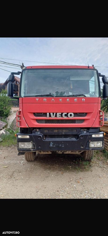 Iveco Massif - 1