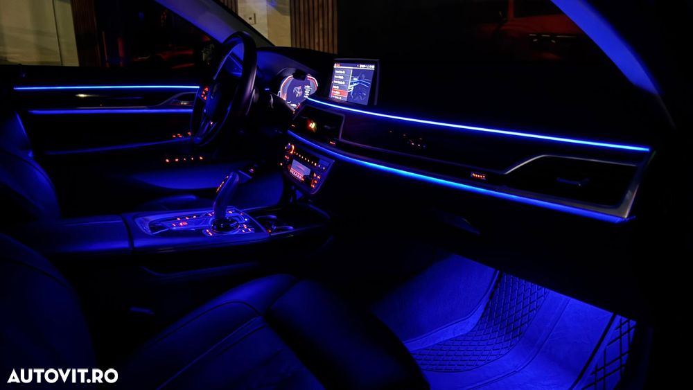 BMW Seria 7 730d xDrive - 38