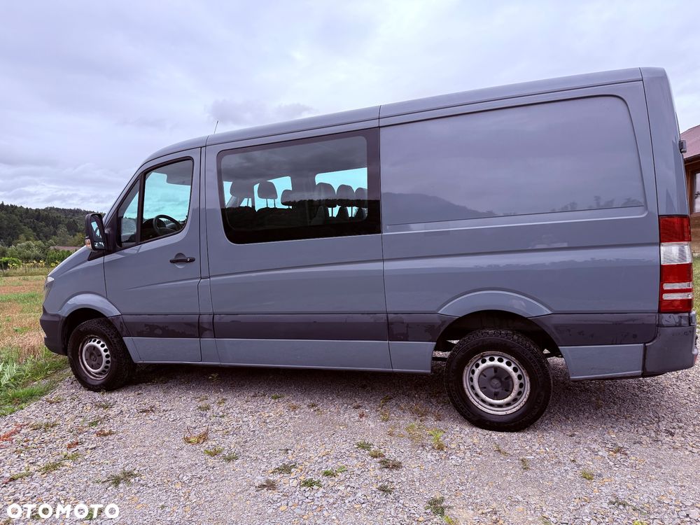 Mercedes-Benz Sprinter - 12