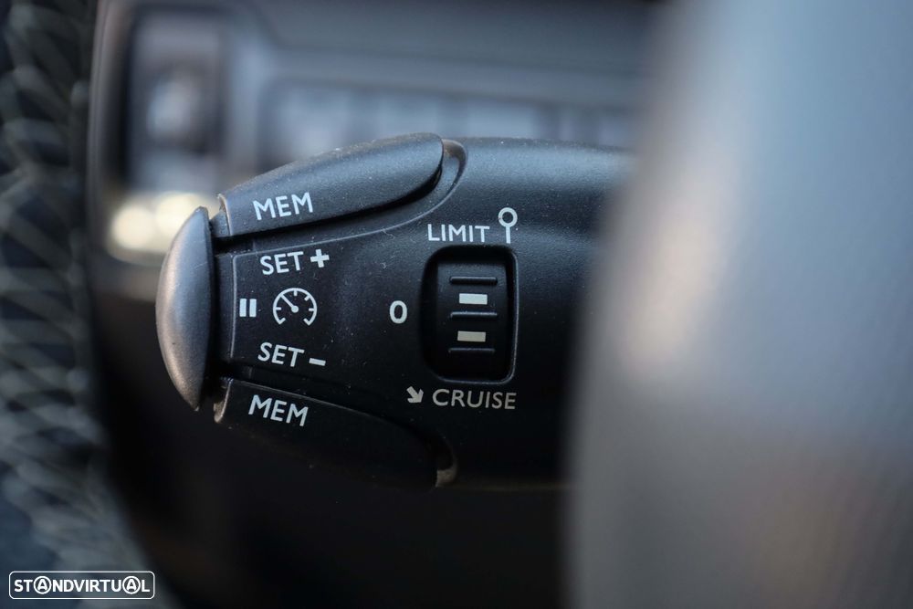 Peugeot 308 SW 1.6 BlueHDi Active - 25