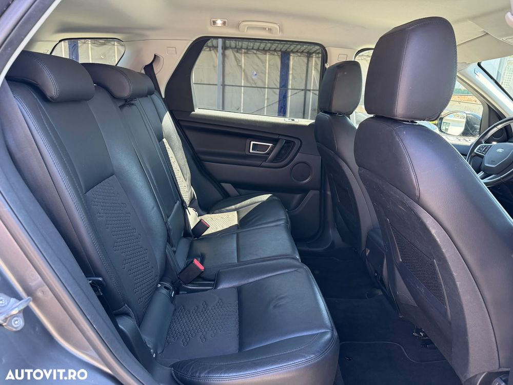 Land Rover Discovery Sport - 17