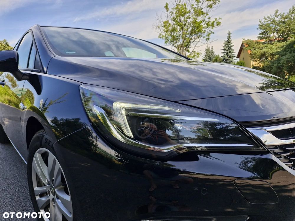 Opel Astra V 1.4 T Elite - 11