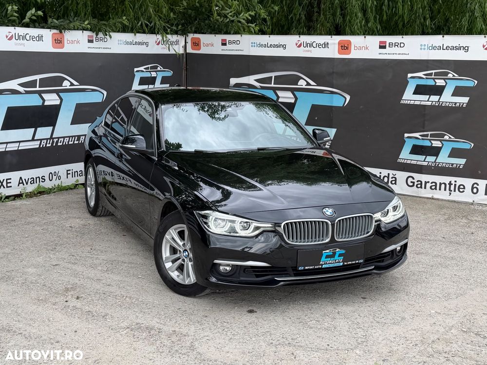 BMW Seria 3 320i Aut. Luxury Line - 35