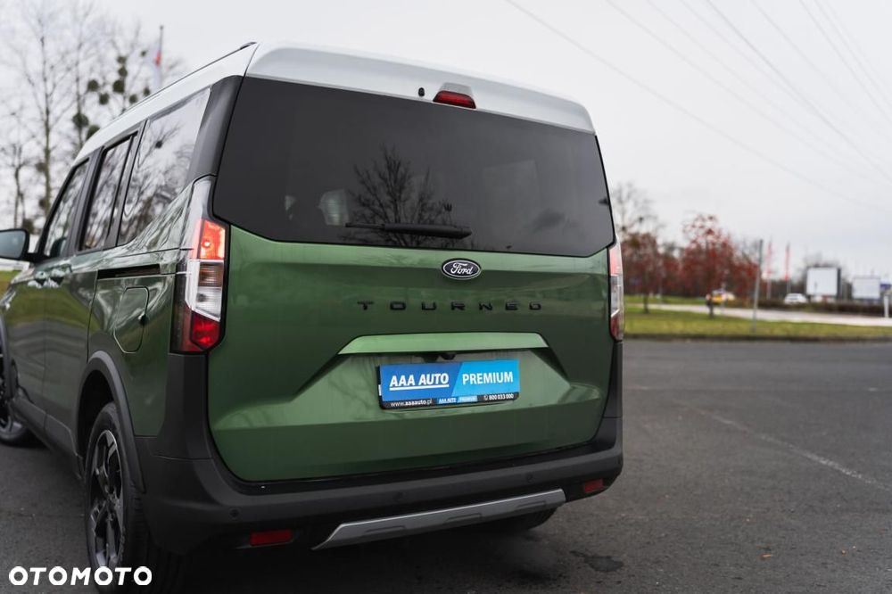Ford Tourneo Courier - 15