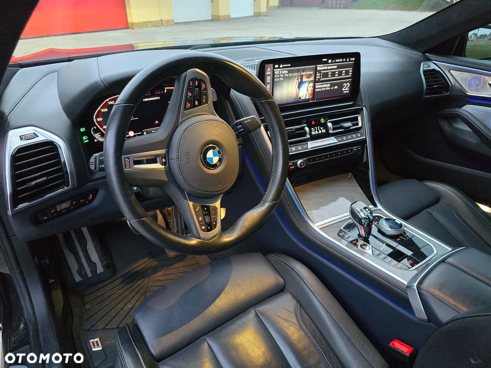 BMW Seria 8 M850i xDrive - 13