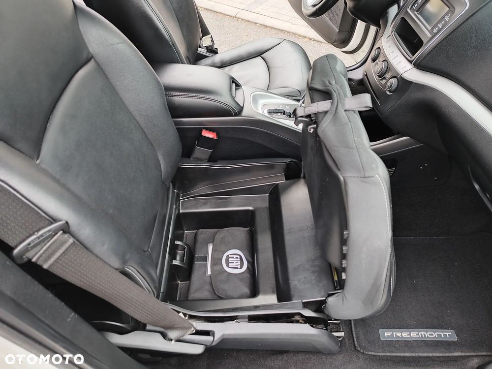 Fiat Freemont 3.6 V6 Lounge - 34