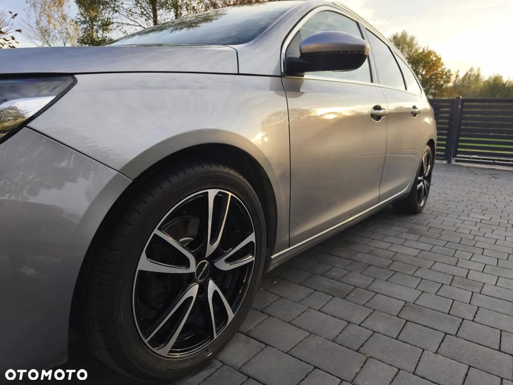 Peugeot 308 SW 1.6 BlueHDi Allure S&S - 3