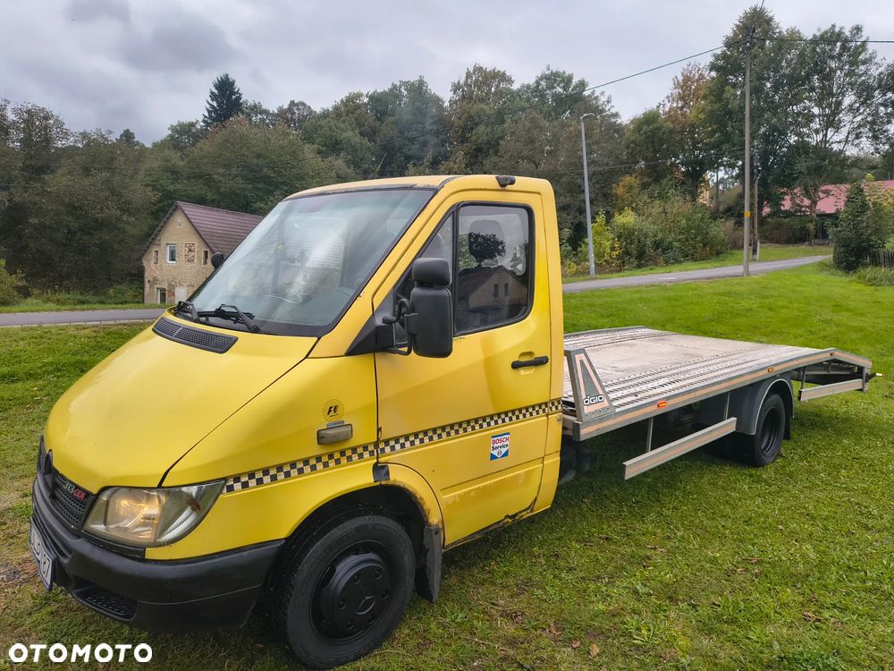 Mercedes-Benz Sprinter - 3