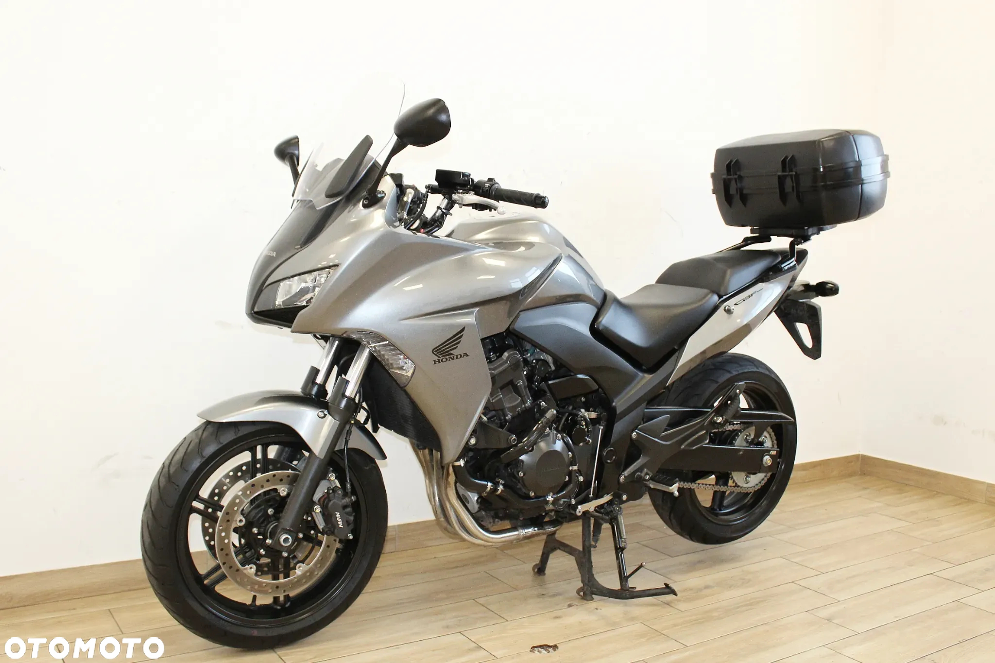 Honda CBF - 3