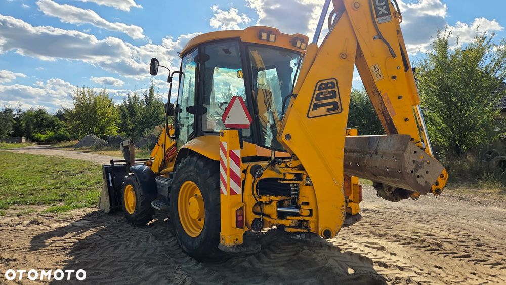 JCB - 3