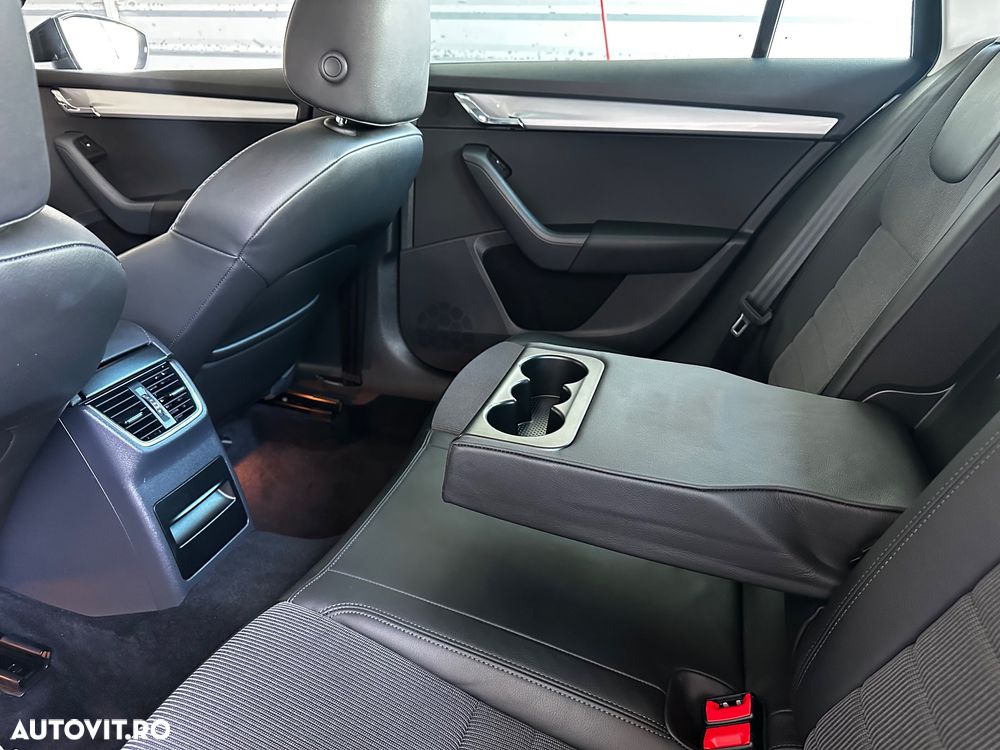 Skoda Octavia 2.0 TDI (Green tec) Style - 33