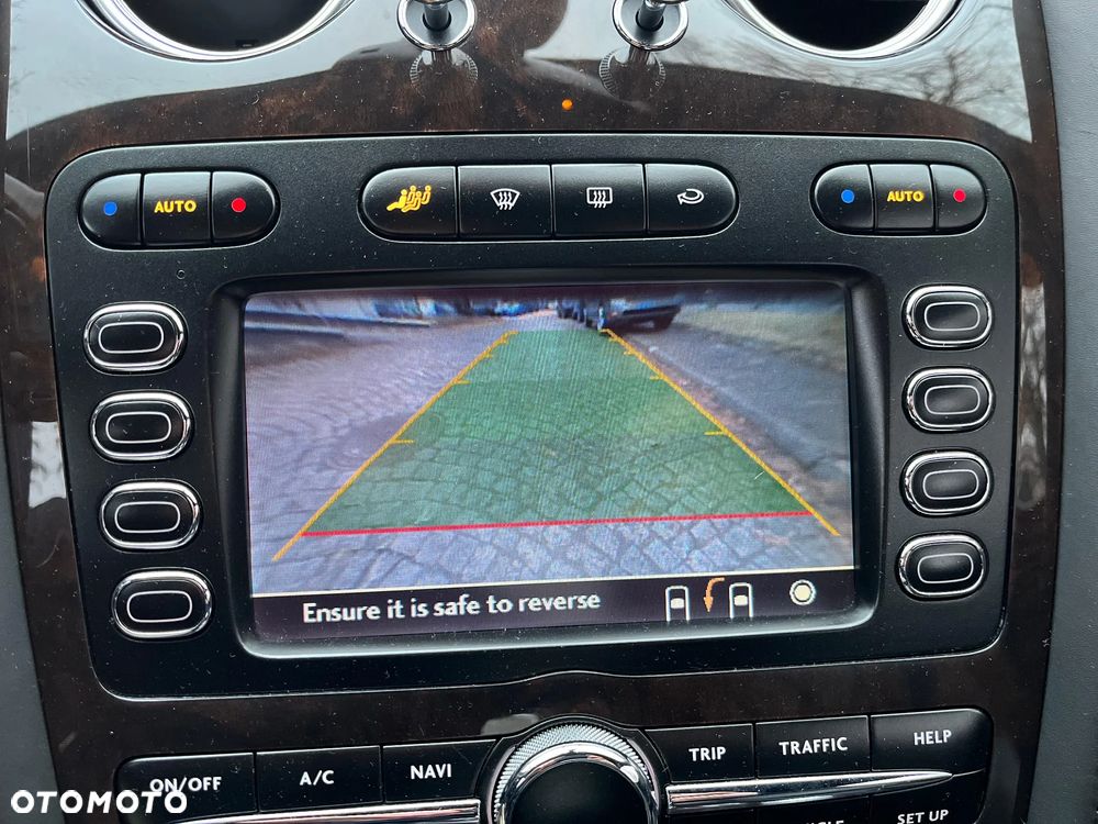 Bentley Continental GT Standard - 16