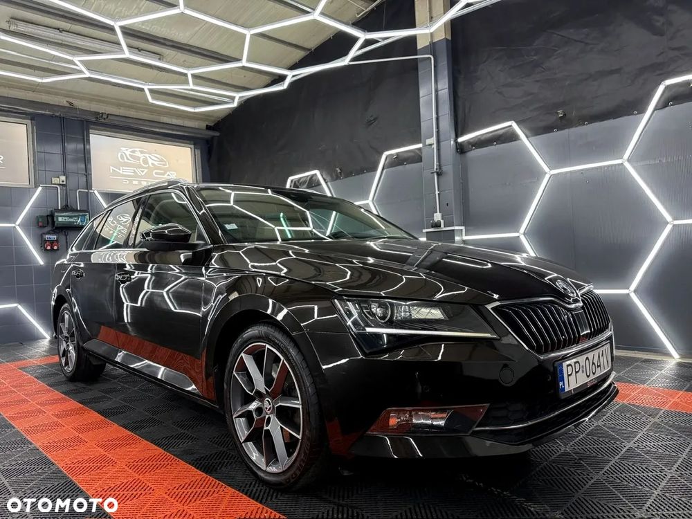 Skoda Superb 2.0 TDI DSG Style - 11