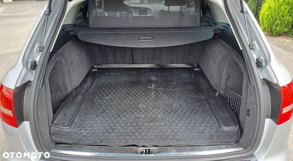 Audi A6 Avant 2.0 TDI - 24