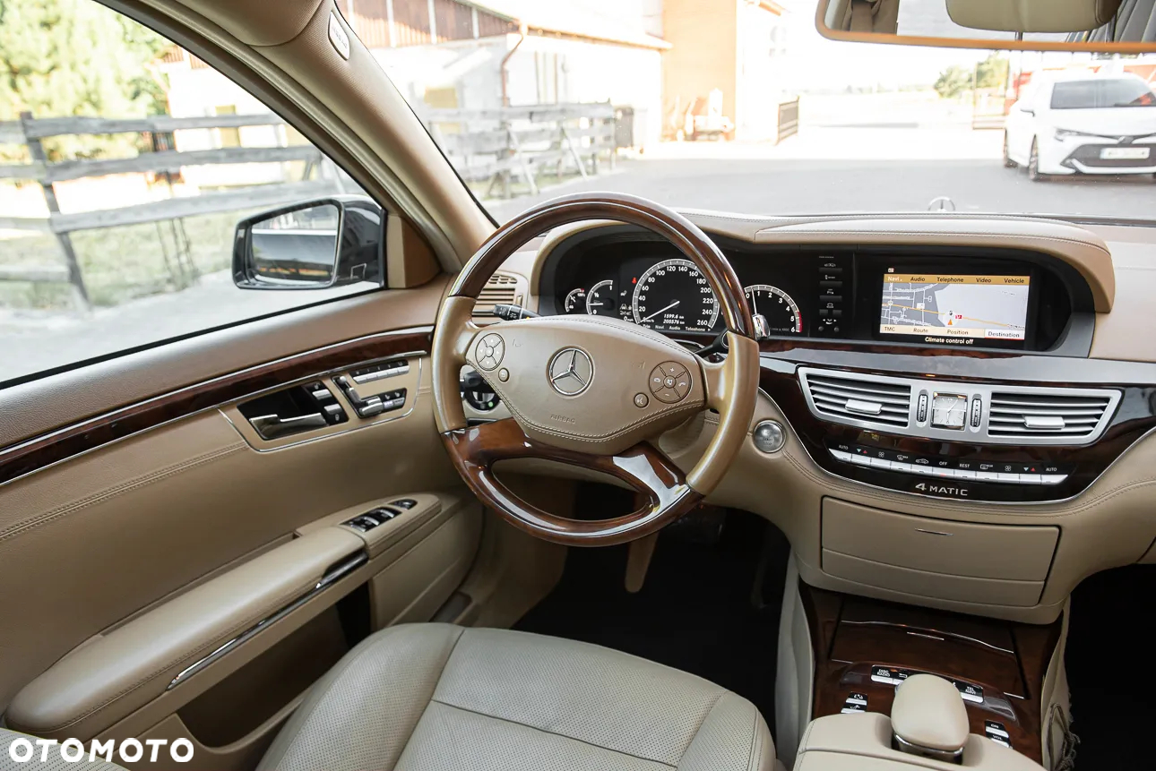 Mercedes-Benz Klasa S 350 (BlueTEC) d 4-Matic 7G-TRONIC - 29