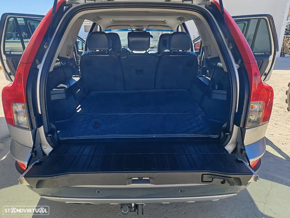 Volvo XC 90 D5 Executive - 17