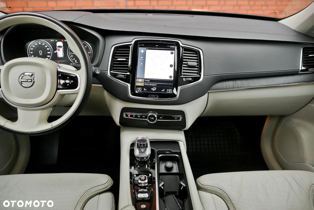 Volvo XC 90 B5 D AWD Inscription 7os - 23