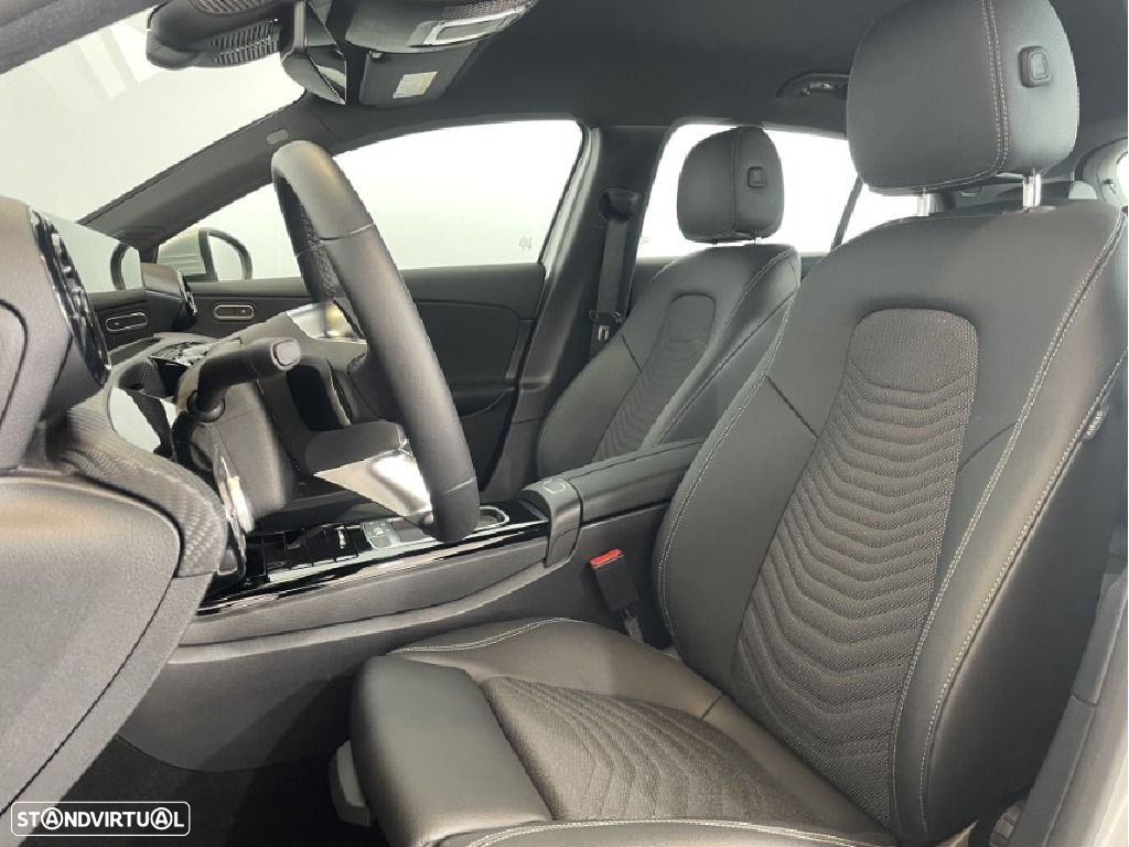 Mercedes-Benz A 250 e - 8