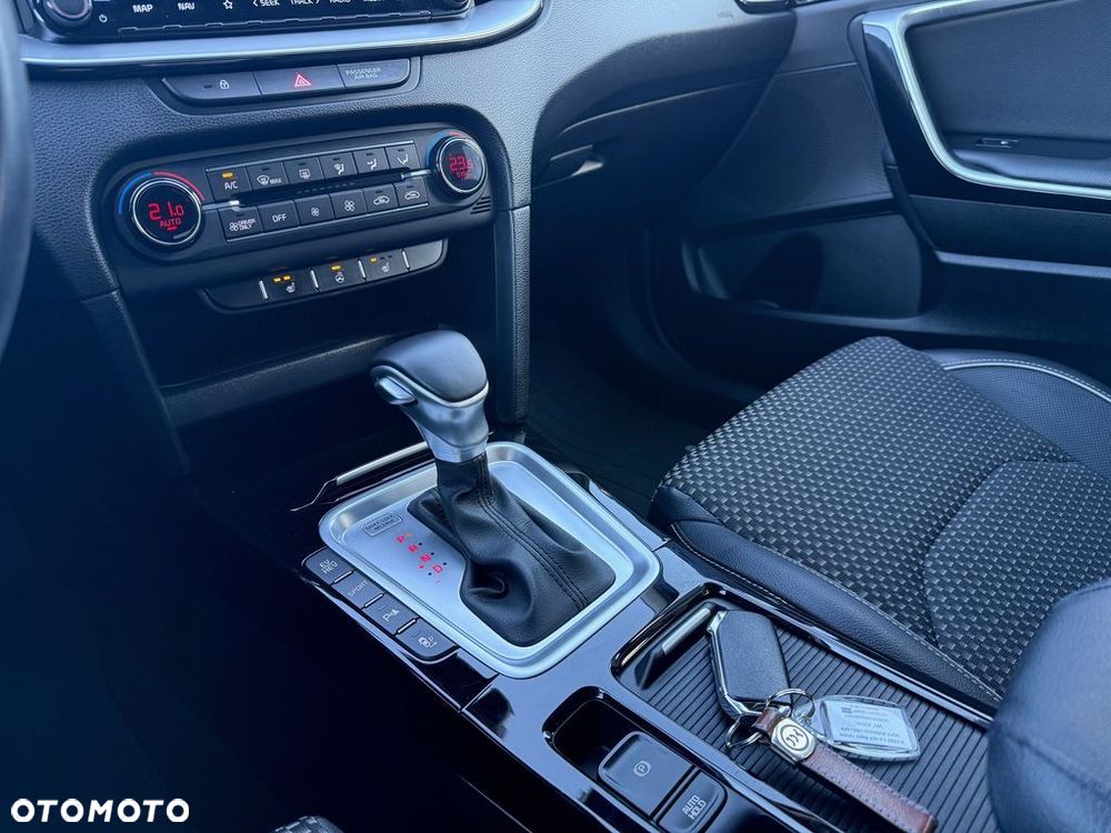 Kia XCeed 1.6 GDI PHEV L Business Line DCT - 21