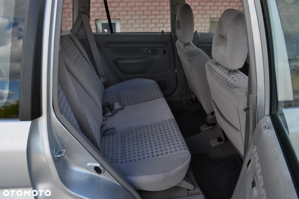 Mazda Demio - 25