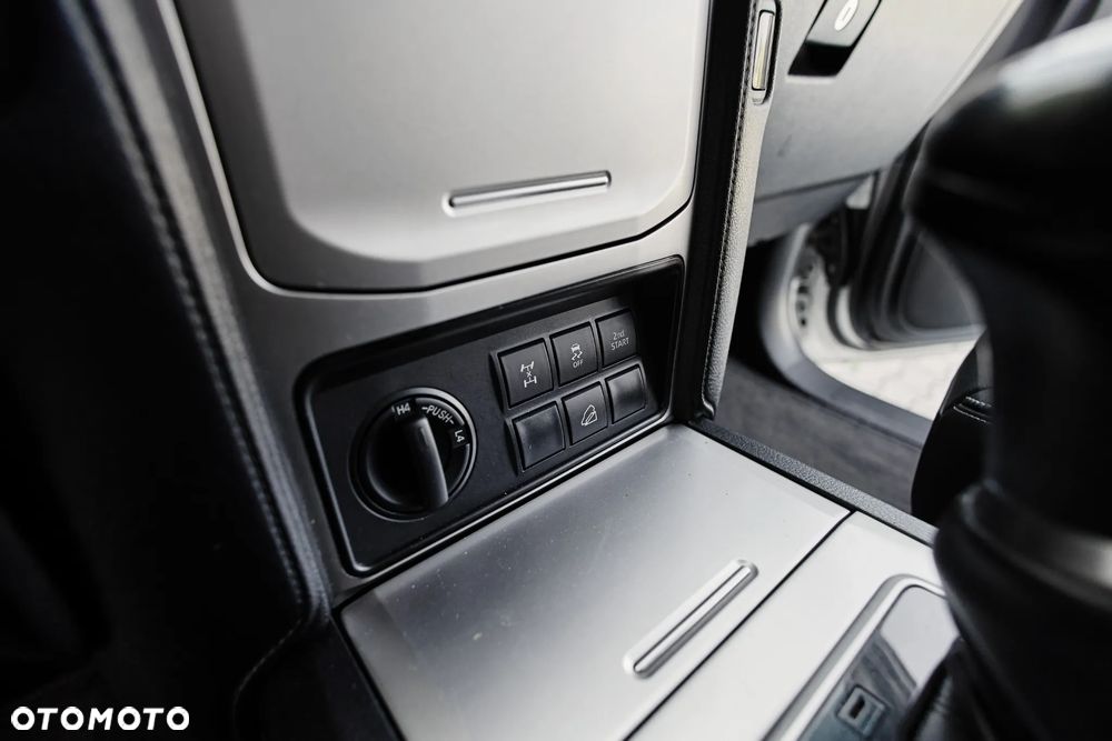 Toyota Land Cruiser LC 2.8 D-4D Invincible - 21