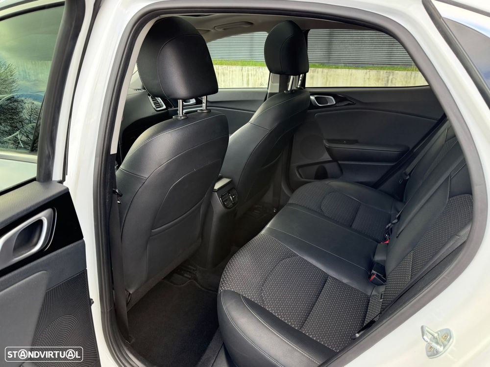 Kia XCeed 1.4 T-GDI Tech+SRF 7DCT - 25