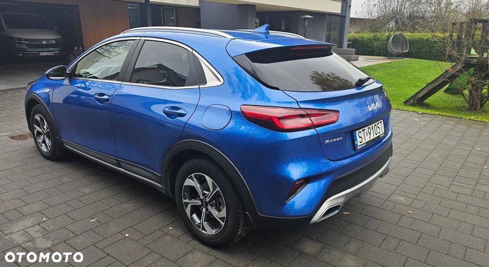 Kia XCeed 1.5 T-GDI M - 3