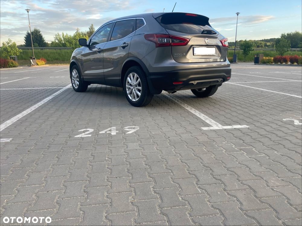 Nissan Rogue - 11