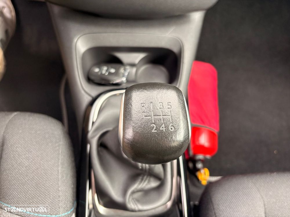 Citroën C4 Cactus 1.2 PureTech Shine - 32