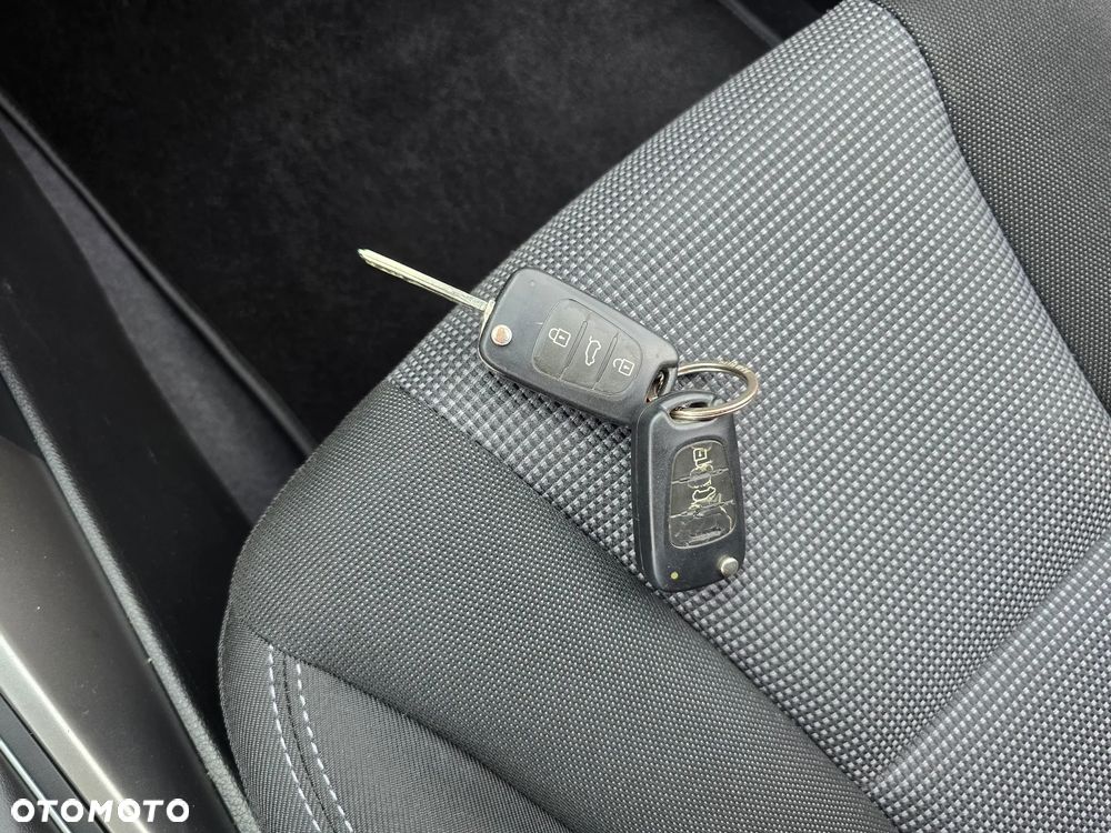 Hyundai i30 - 31